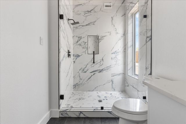 3142 Harmon Street, Dallas, TX 75215