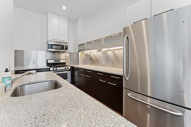 88 Kingston Street 1F, Boston, MA 02111