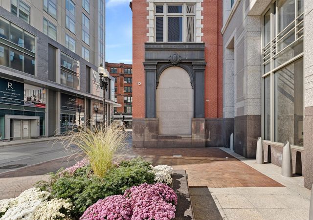 88 Kingston Street 1F, Boston, MA 02111