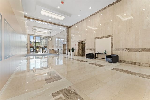 88 Kingston Street 1F, Boston, MA 02111