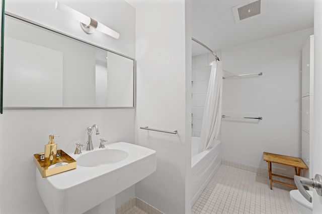 88 Kingston Street 1F, Boston, MA 02111