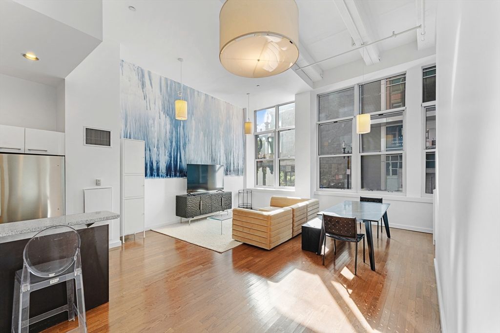 88 Kingston Street 1F, Boston, MA 02111