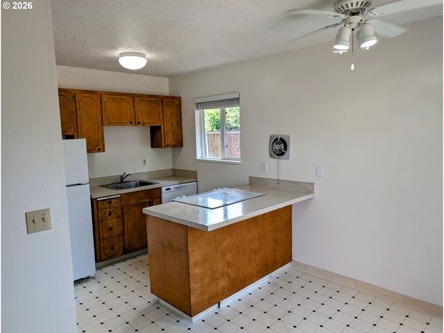 5630 Se 88TH Ave, Portland, OR 97266
