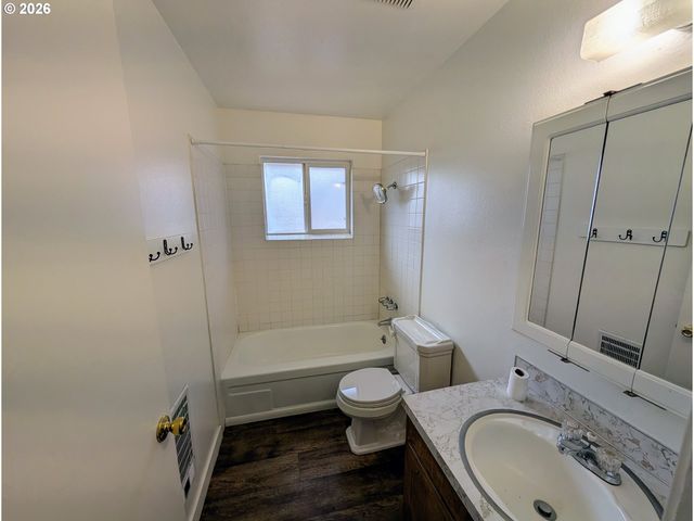 5630 Se 88TH Ave, Portland, OR 97266