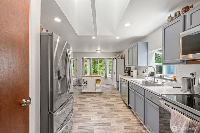 27507 72nd Avenue E, Graham, WA 98338