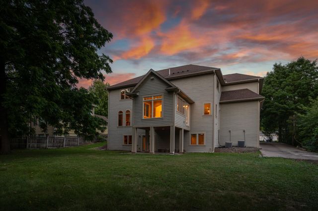 2635 Nathan Lane N, Plymouth, MN 55441