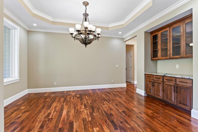 2635 Nathan Lane N, Plymouth, MN 55441