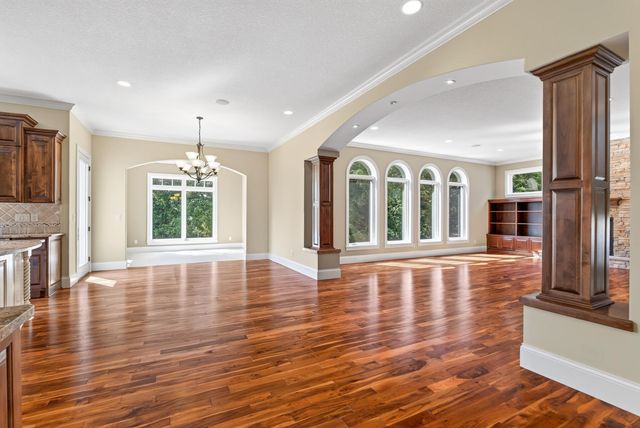 2635 Nathan Lane N, Plymouth, MN 55441