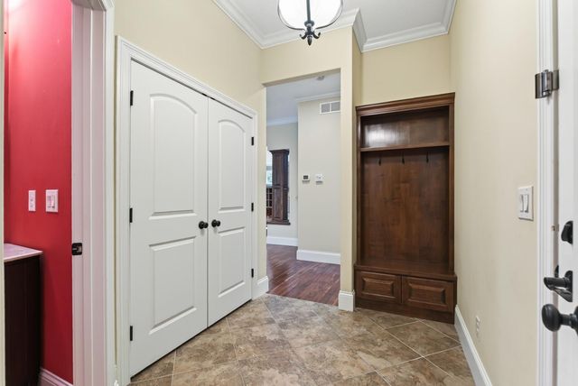 2635 Nathan Lane N, Plymouth, MN 55441