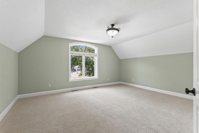 2635 Nathan Lane N, Plymouth, MN 55441