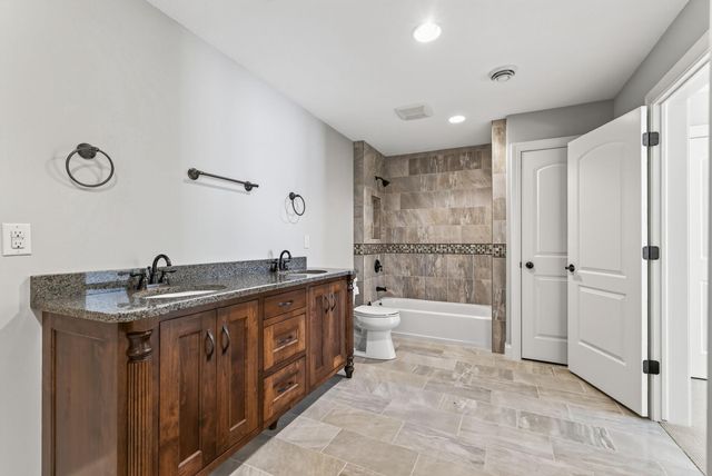 2635 Nathan Lane N, Plymouth, MN 55441