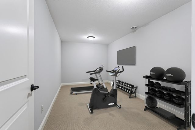 2635 Nathan Lane N, Plymouth, MN 55441