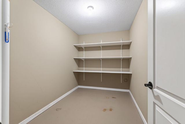 2635 Nathan Lane N, Plymouth, MN 55441