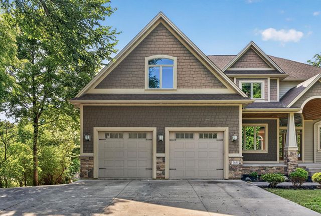 2635 Nathan Lane N, Plymouth, MN 55441