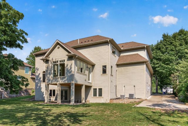 2635 Nathan Lane N, Plymouth, MN 55441