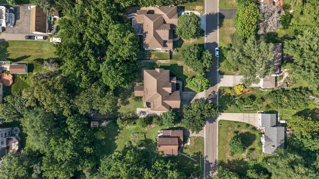 2635 Nathan Lane N, Plymouth, MN 55441