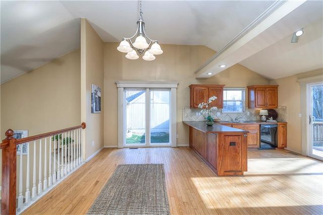 385 W Sunset Street, Gardner, KS 66030