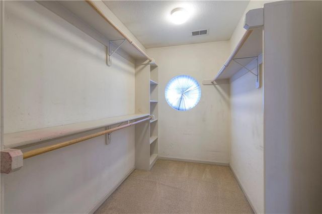 385 W Sunset Street, Gardner, KS 66030