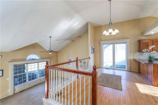 385 W Sunset Street, Gardner, KS 66030