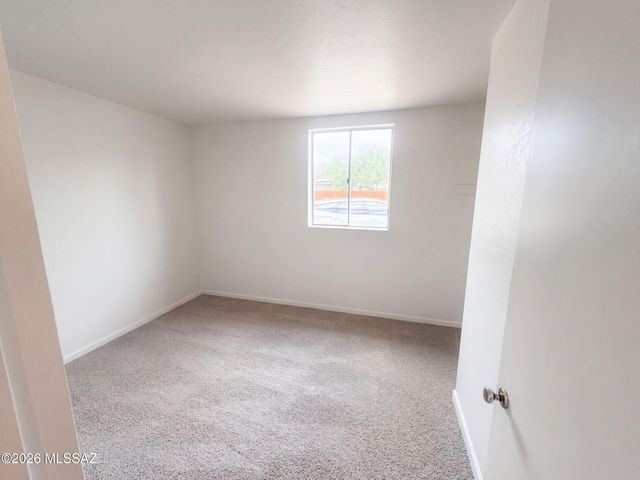 4252 E Sylvane Drive, Tucson, AZ 85711