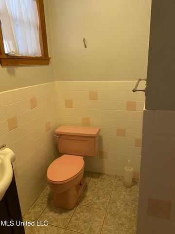 2405 Orrell Drive, Gautier, MS 39553