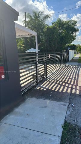 4340 NW 7th Ave, Miami, FL 33127