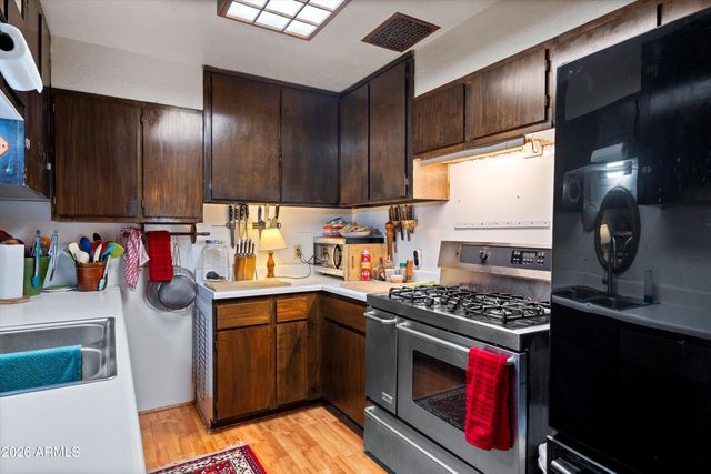 33228 W SUNLAND Avenue, Tonopah, AZ 85354