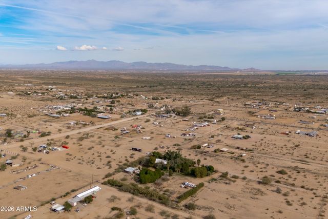 33228 W SUNLAND Avenue, Tonopah, AZ 85354