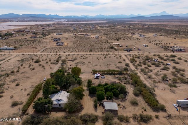 33228 W SUNLAND Avenue, Tonopah, AZ 85354