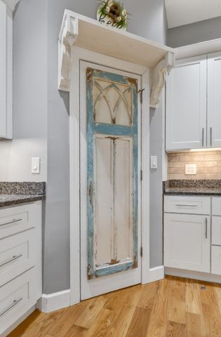 8338 Guthrie Rd, Cross Plains, TN 37049