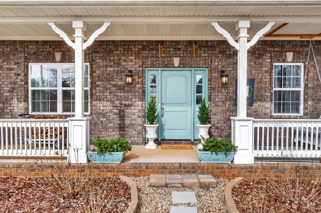 8338 Guthrie Rd, Cross Plains, TN 37049