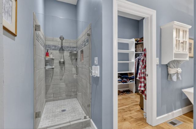 8338 Guthrie Rd, Cross Plains, TN 37049