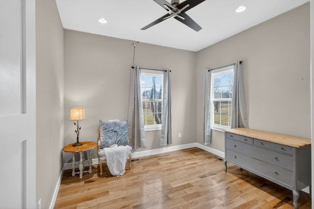 8338 Guthrie Rd, Cross Plains, TN 37049