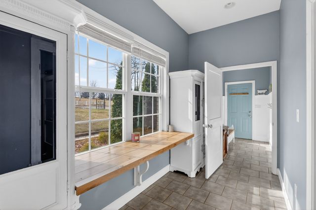 8338 Guthrie Rd, Cross Plains, TN 37049