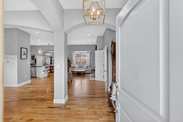 8338 Guthrie Rd, Cross Plains, TN 37049