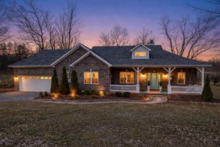 8338 Guthrie Rd, Cross Plains, TN 37049