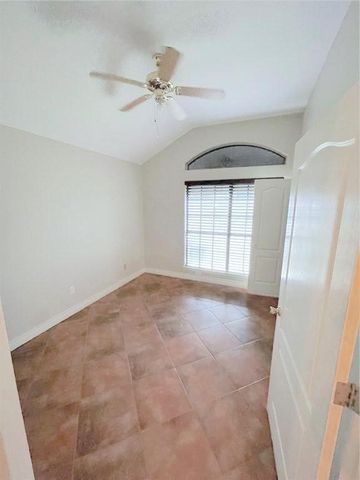 7902 Snake River Dr, Corpus Christi, TX 78414