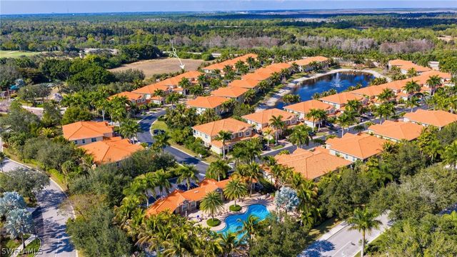 28018 Sosta LN 3, Bonita Springs, FL 34135