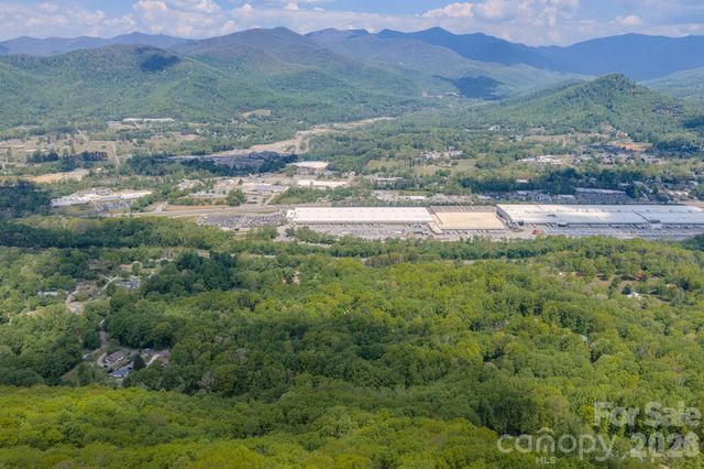 259 Mockingbird Road 1, Swannanoa, NC 28778