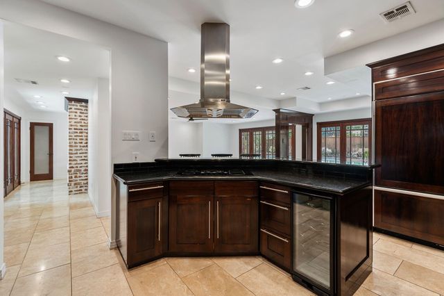 10007 Cedar Creek Drive, Houston, TX 77042