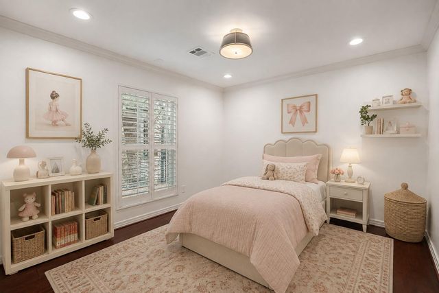 10007 Cedar Creek Drive, Houston, TX 77042