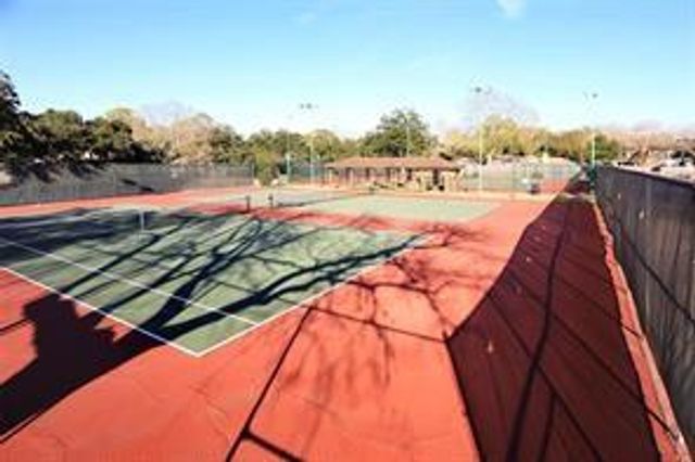 10007 Cedar Creek Drive, Houston, TX 77042