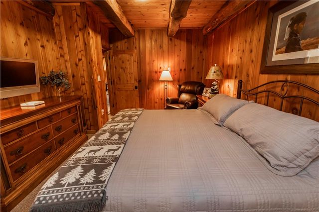 2488 County Line Road, Saltlick Twp, PA 15622