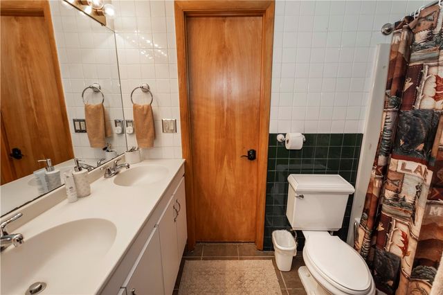 2488 County Line Road, Saltlick Twp, PA 15622