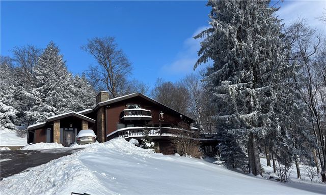 2488 County Line Road, Saltlick Twp, PA 15622