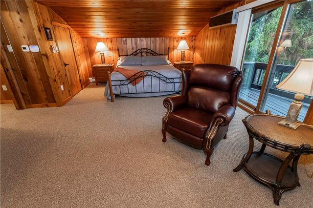 2488 County Line Road, Saltlick Twp, PA 15622