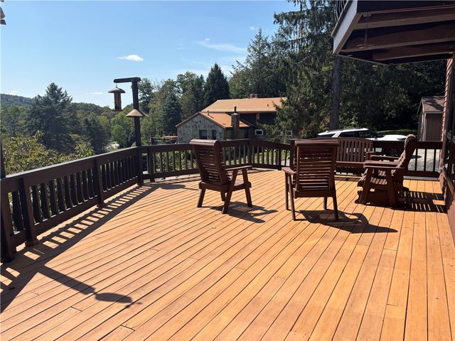 2488 County Line Road, Saltlick Twp, PA 15622