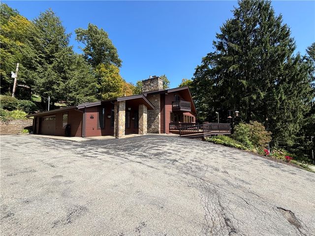 2488 County Line Road, Saltlick Twp, PA 15622