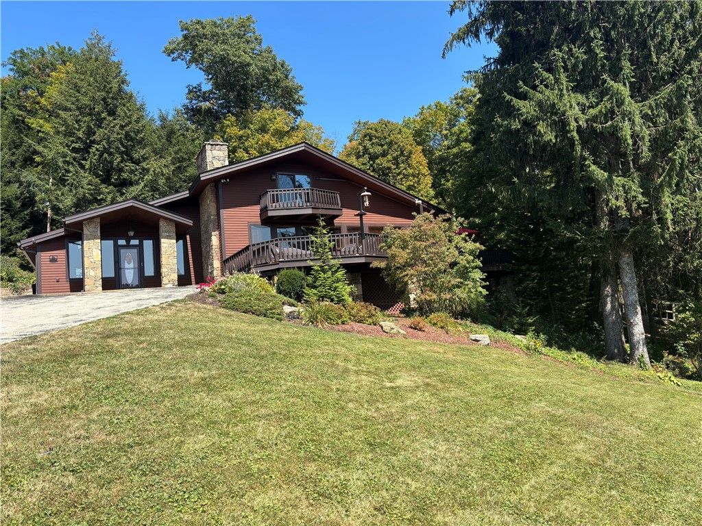 2488 County Line Road, Saltlick Twp, PA 15622