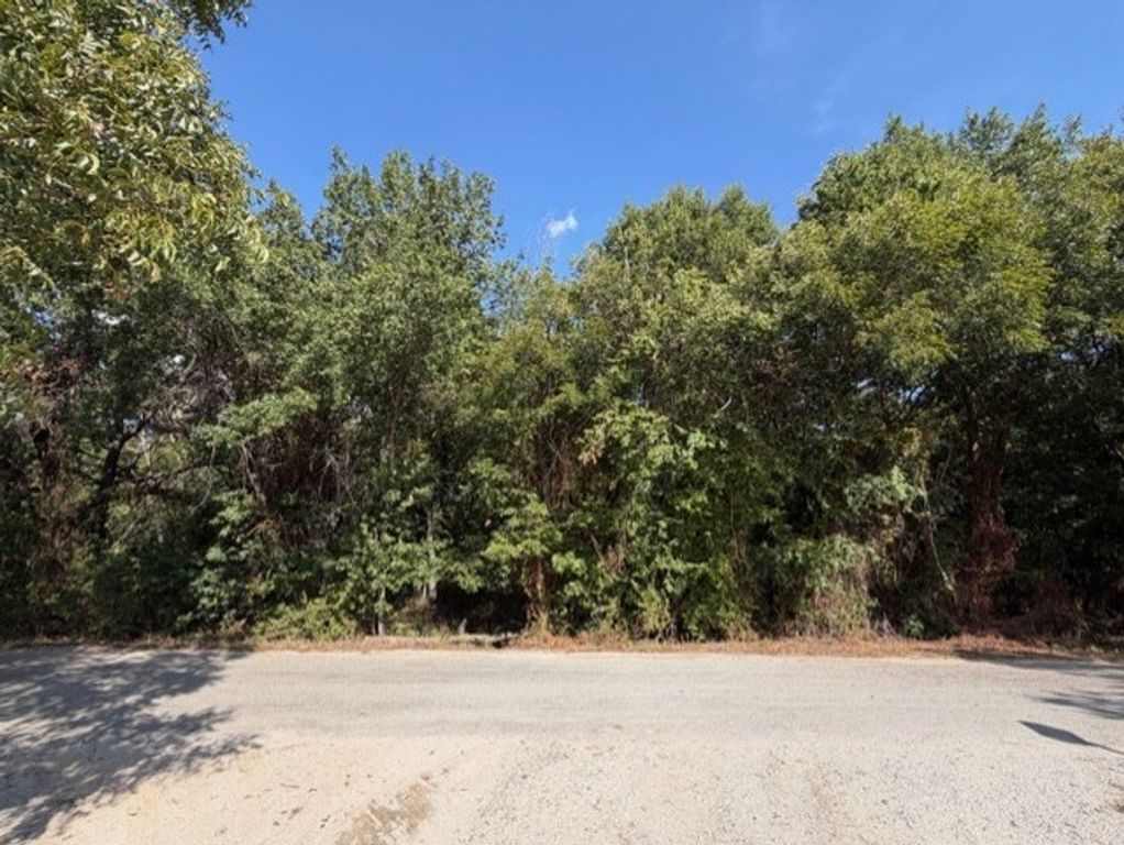 900 Dill Road, Weatherford, TX 76085 — photo 2